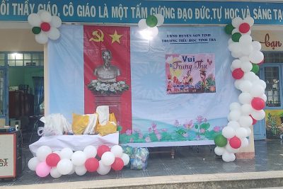 TRUNG THU CHO CÁC EM HỌC SINH